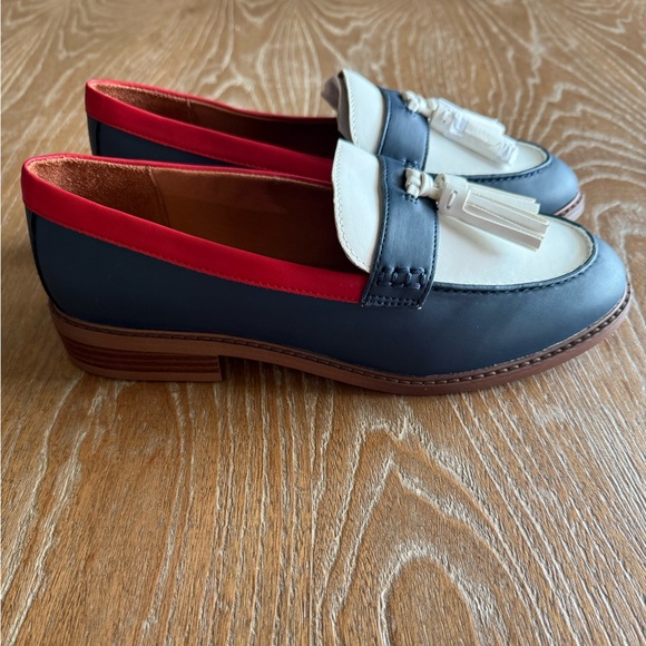 NWOT FRANCO SARTO Carolyn Patriotic Loafers  Red Blue White Women’s Size 8.5W - Picture 6 of 13
